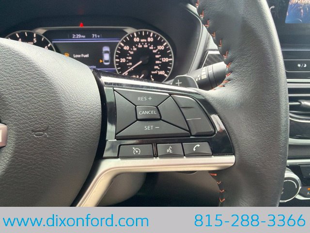 Used 2024 Nissan Altima 2.5 SR w/ SR Premium Package FWD image 18