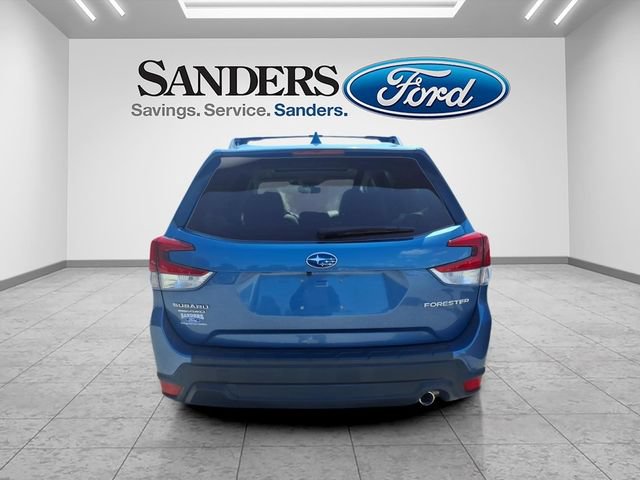 Used 2022 Subaru Forester Limited w/ Popular Package #2 AWD/4WD image 3