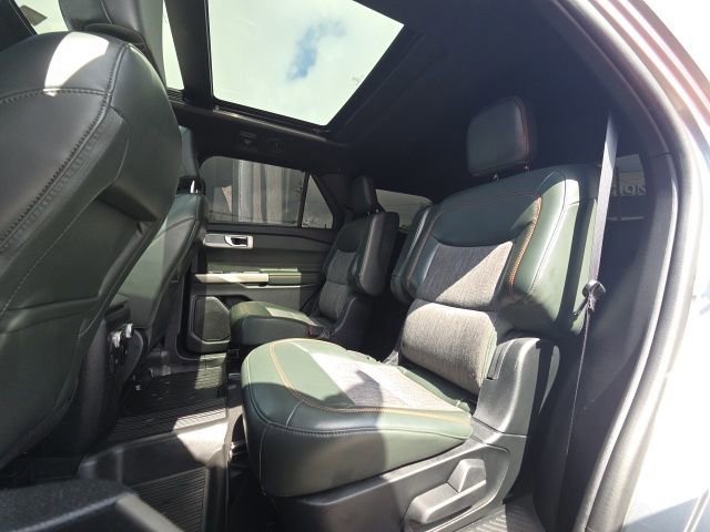Certified 2022 Ford Explorer Timberline w/ Timberline Technology Package AWD/4WD image 12