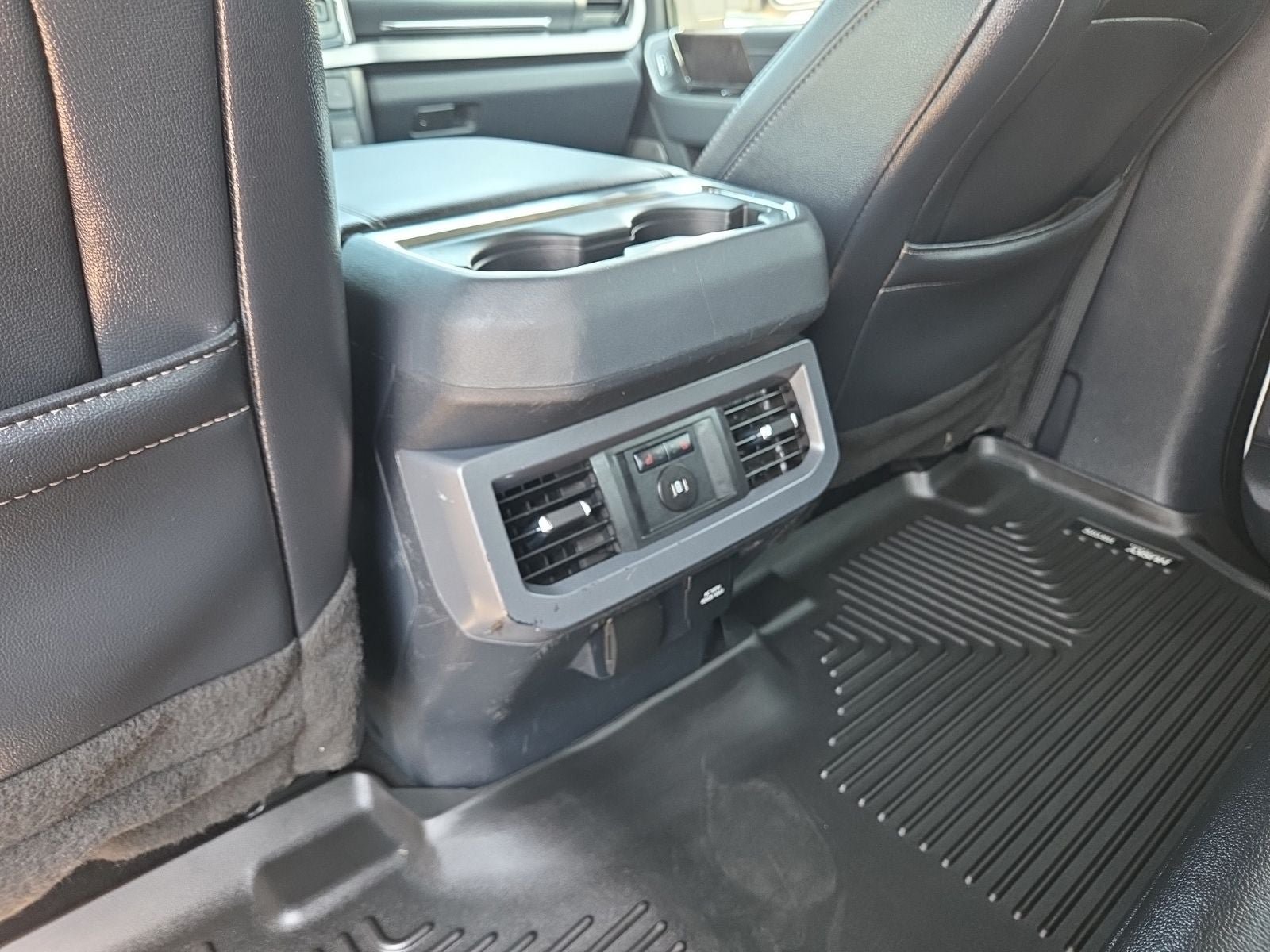 Certified 2024 Ford F250 Lariat w/ Lariat Ultimate Package AWD/4WD image 46