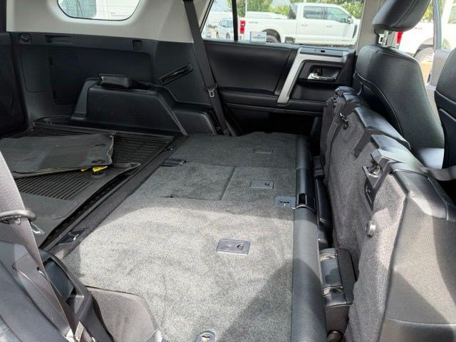Used 2023 Toyota 4Runner Limited AWD/4WD image 42