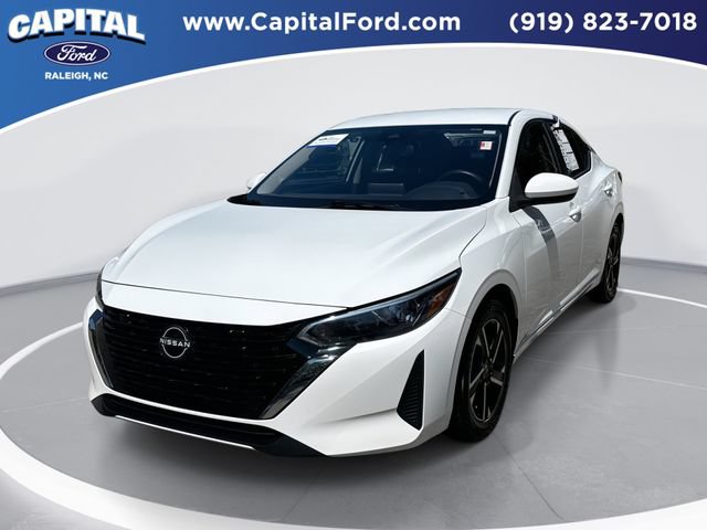 Used 2025 Nissan Sentra SV FWD image 1