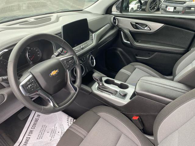 Used 2025 Chevrolet Blazer LT AWD/4WD image 14