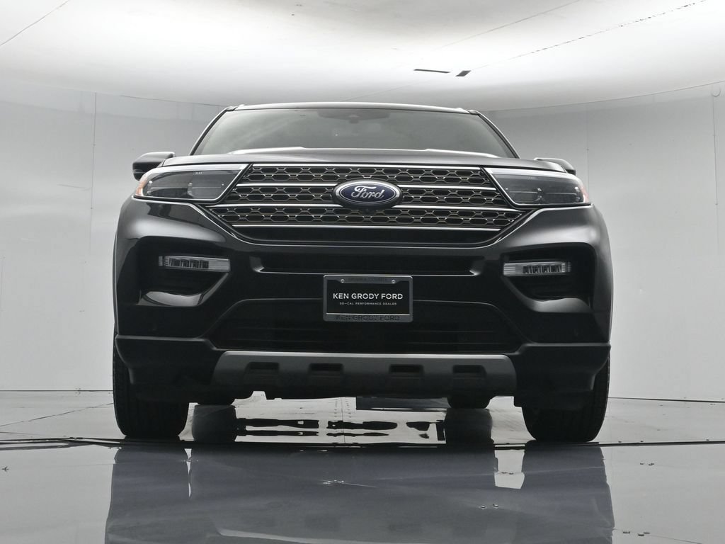 Certified 2023 Ford Explorer King Ranch w/ Technology Package AWD/4WD image 53