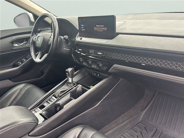 Used 2023 Honda Accord Touring image 13