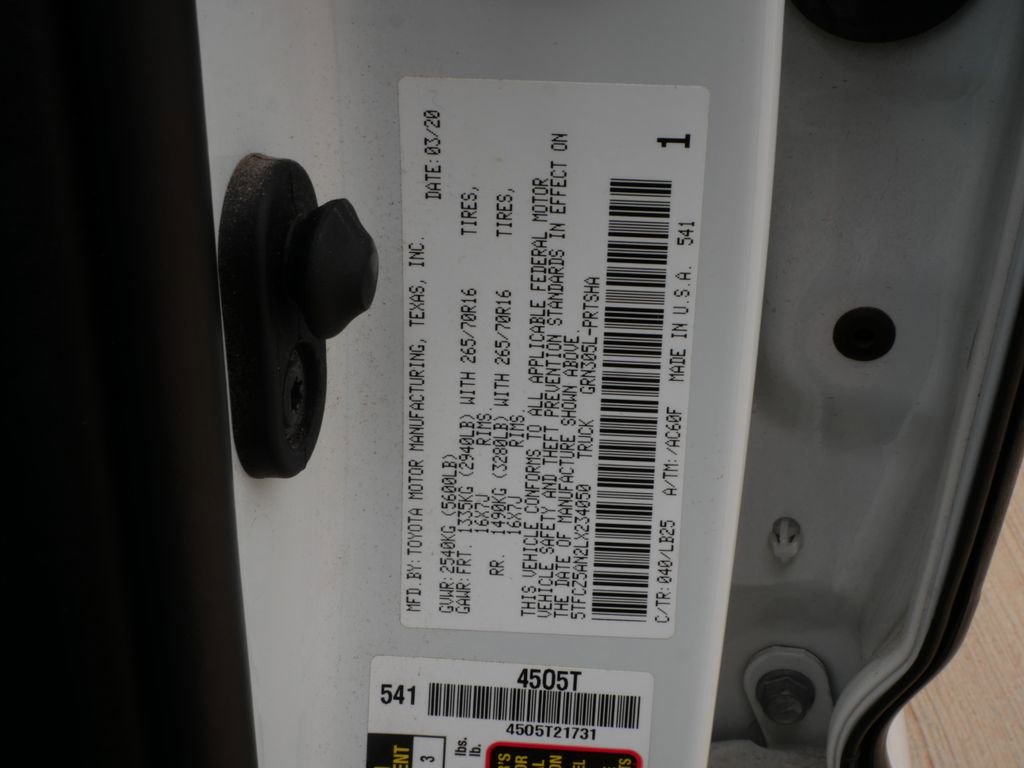 Used 2020 Toyota Tacoma TRD Pro AWD/4WD image 30