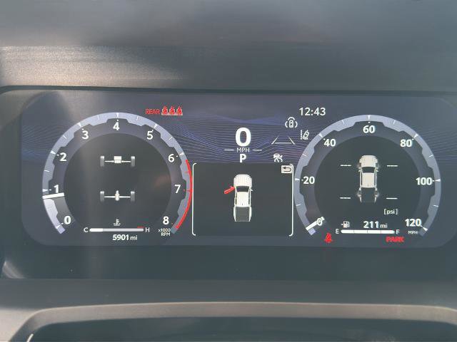 Used 2025 Toyota Tacoma TRD Off-Road image 26