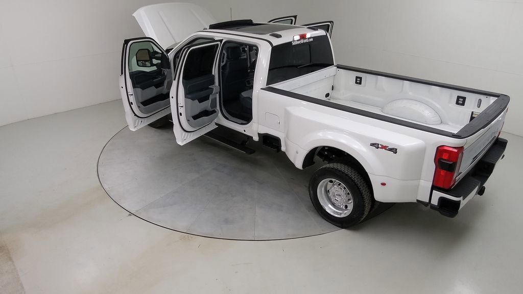 Certified 2024 Ford F450 Limited w/ Snow Plow Prep Package image 58