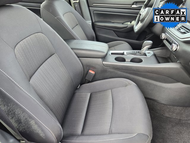Used 2025 Nissan Altima 2.5 SV image 12