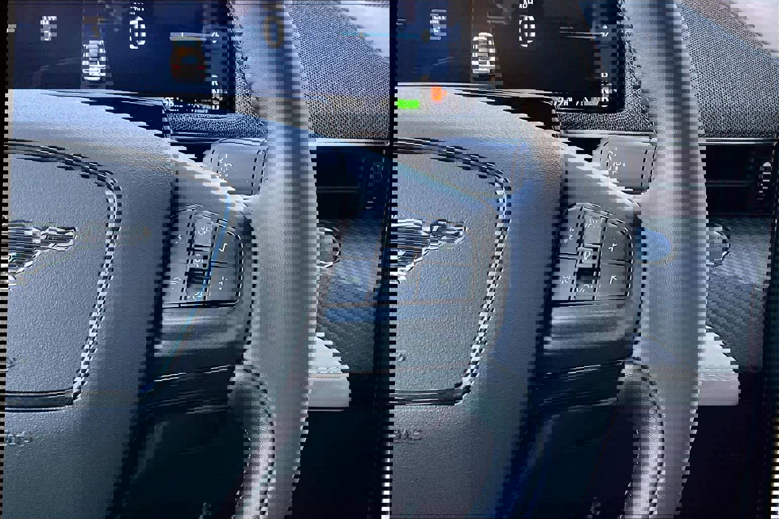 Certified 2025 Ford Mustang Mach-E Premium image 25