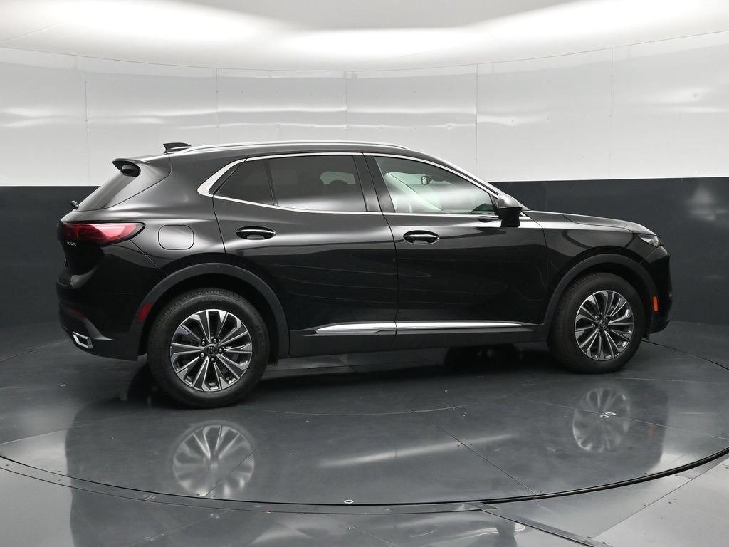 Used 2024 Buick Envision Preferred AWD/4WD image 4