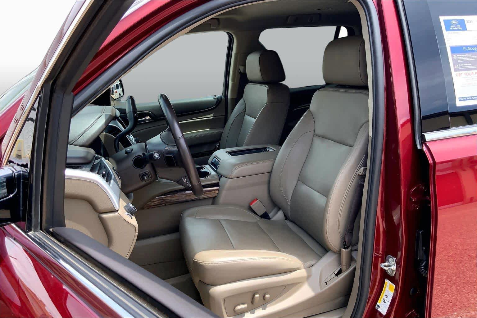 Used 2020 GMC Yukon SLT w/ Premium Edition RWD image 8
