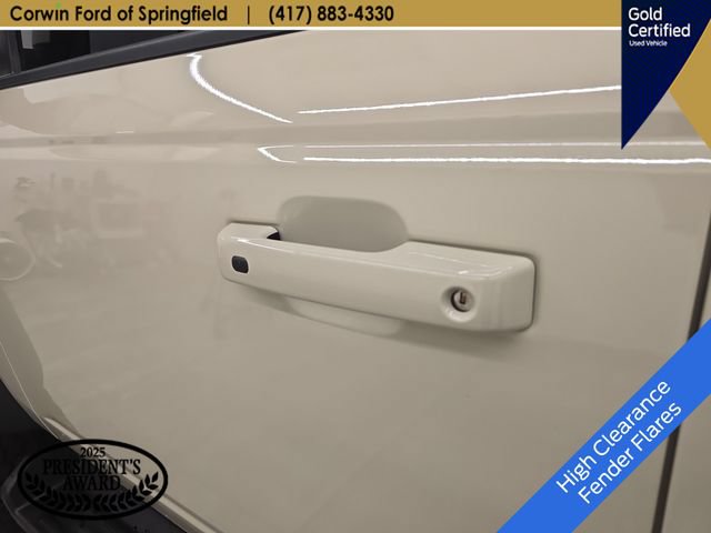 Certified 2025 Ford Bronco Outer Banks w/ Sasquatch Package AWD/4WD image 20