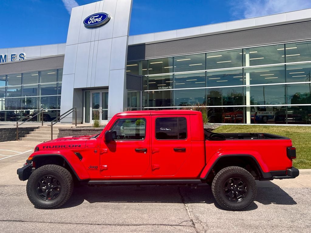 Used 2020 Jeep Gladiator Rubicon w/ Advanced Safety Group AWD/4WD image 3