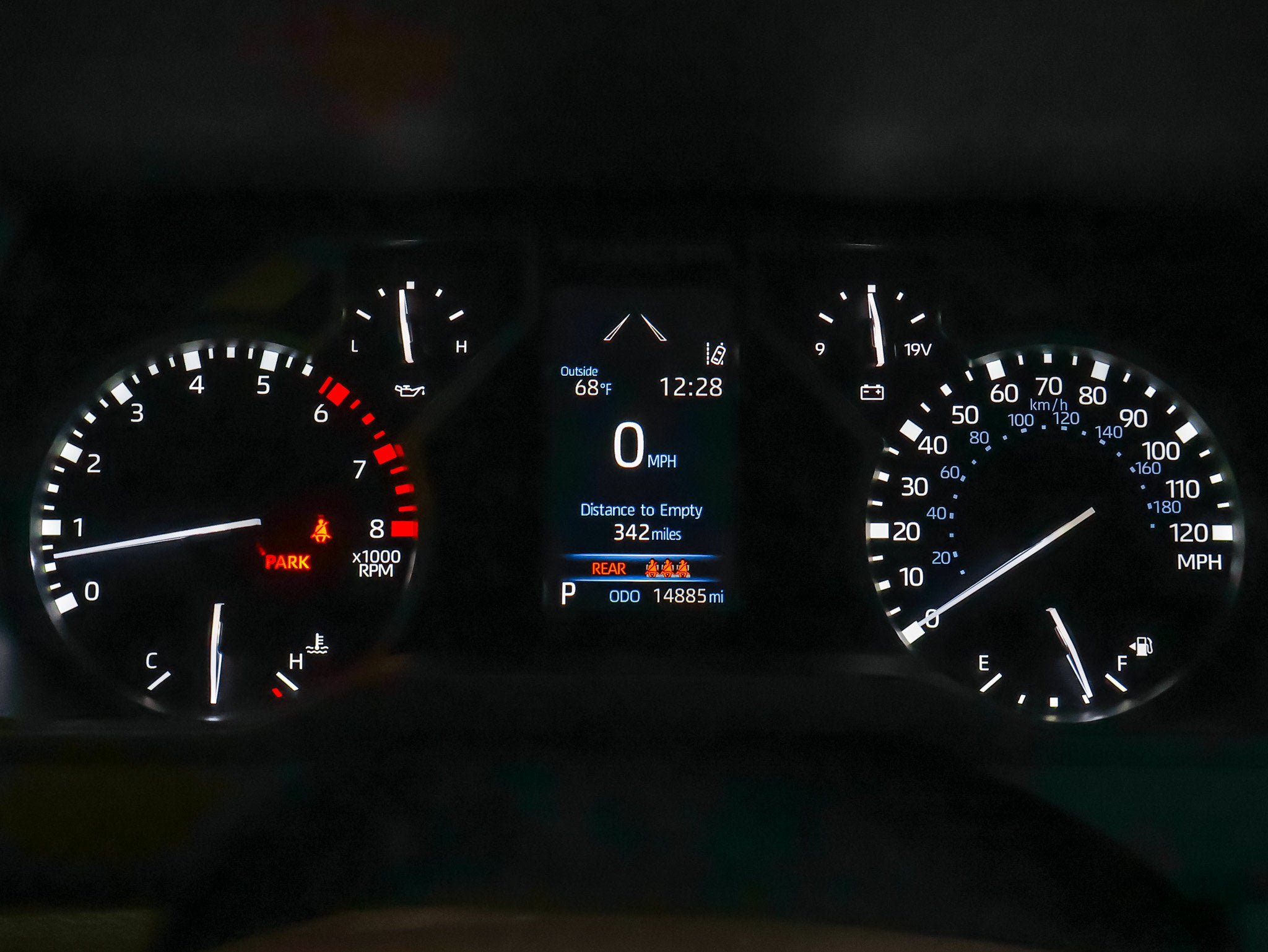 Used 2025 Toyota Tundra SR5 w/ SR5 Convenience Package AWD/4WD image 29