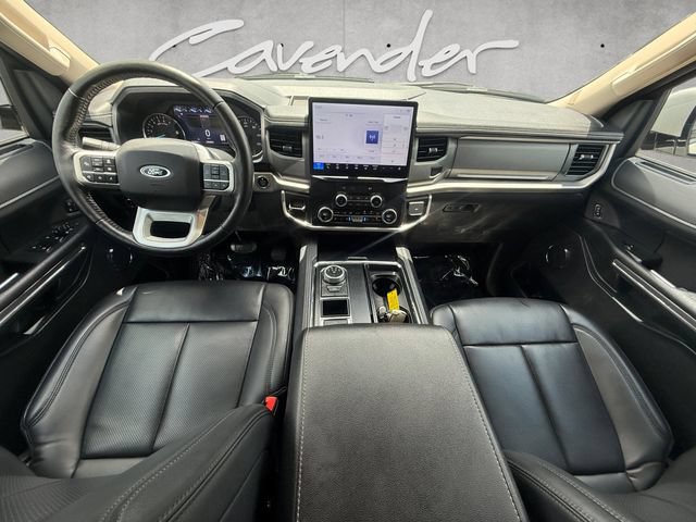 Certified 2024 Ford Expedition XLT RWD image 4