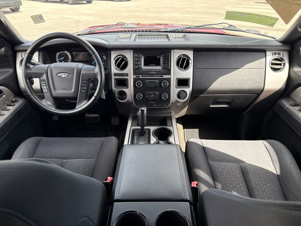Certified 2017 Ford Expedition EL XLT image 5