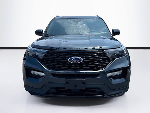 Certified 2022 Ford Explorer ST-Line w/ Class IV Trailer Tow Package AWD/4WD image 3