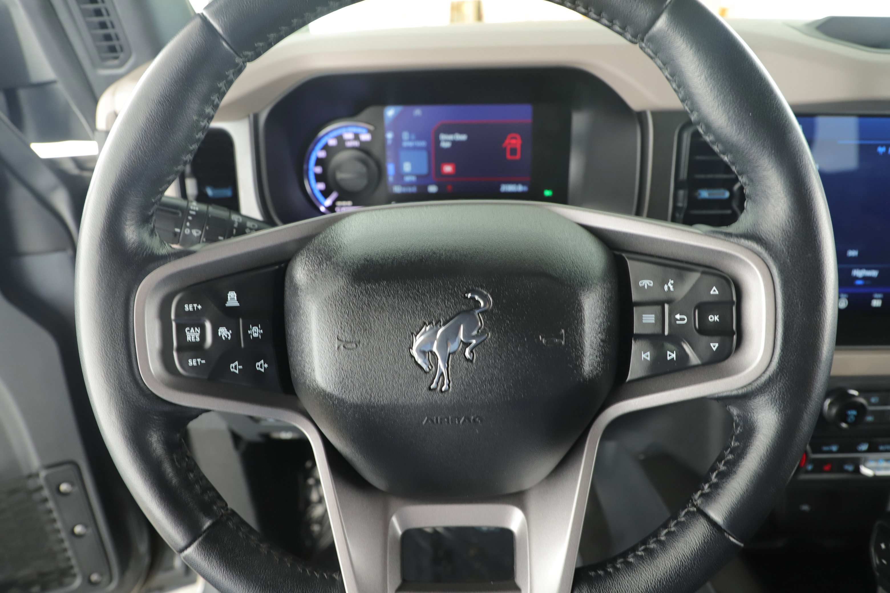 Certified 2023 Ford Bronco Wildtrak image 19