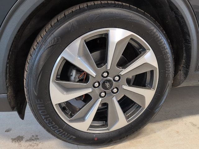 Certified 2023 Ford Escape Platinum image 11