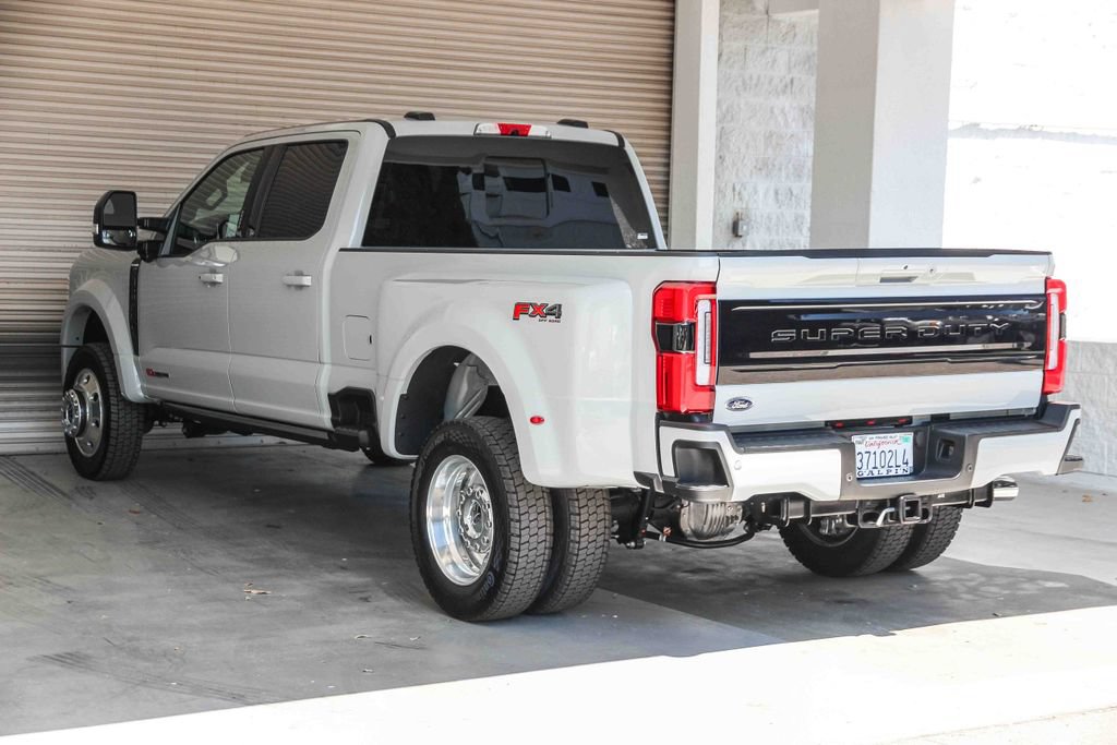 Certified 2026 Ford F450 Platinum w/ FX4 Off-Road Package AWD/4WD image 6