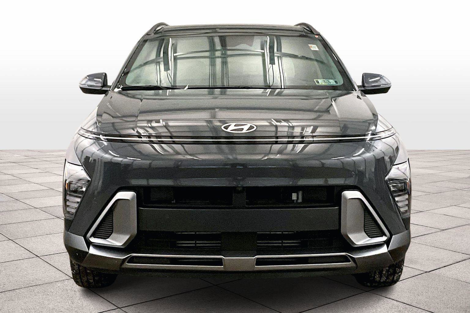 Used 2024 Hyundai Kona Limited image 6