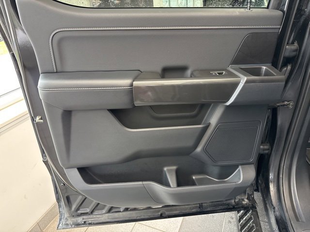 Certified 2022 Ford F150 XLT w/ Equipment Group 302A High image 16