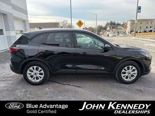 Certified 2025 Ford Escape Active w/ Cold Weather Package image 7