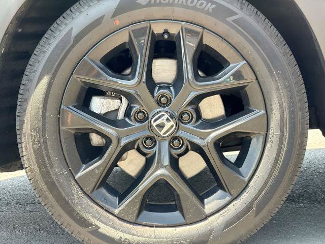 Used 2023 Honda HR-V Sport image 14