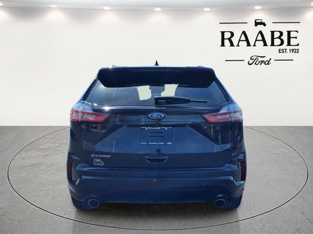 Certified 2020 Ford Edge ST-Line w/ Cold Weather Package AWD/4WD image 6