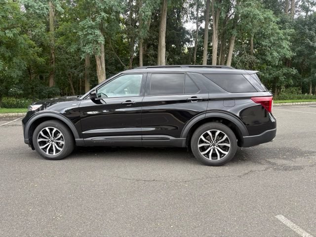 Certified 2023 Ford Explorer ST-Line w/ Class IV Trailer Tow Package AWD/4WD image 3