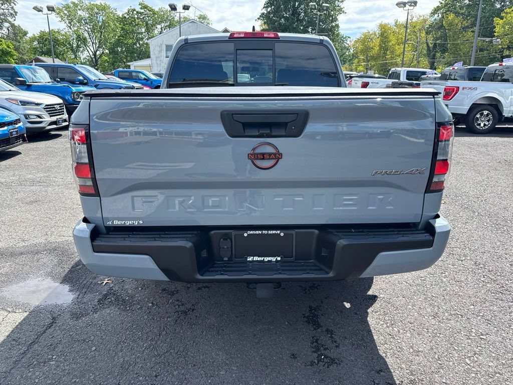 Used 2022 Nissan Frontier PRO-4X w/ Off-Road Protection Package AWD/4WD image 6