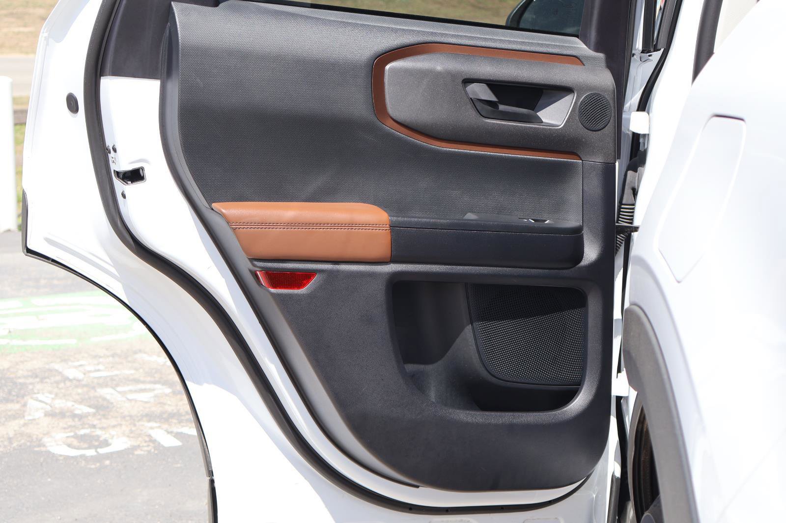 Certified 2025 Ford Bronco Sport Outer Banks w/ Outer Banks Tech Package+ image 31