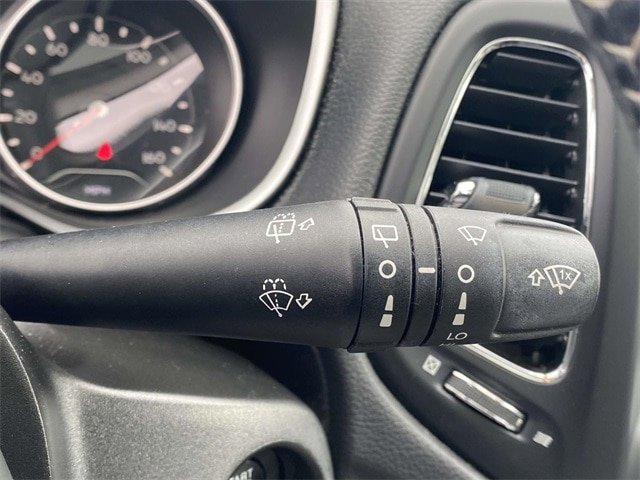 Used 2019 Jeep Compass Latitude FWD image 23