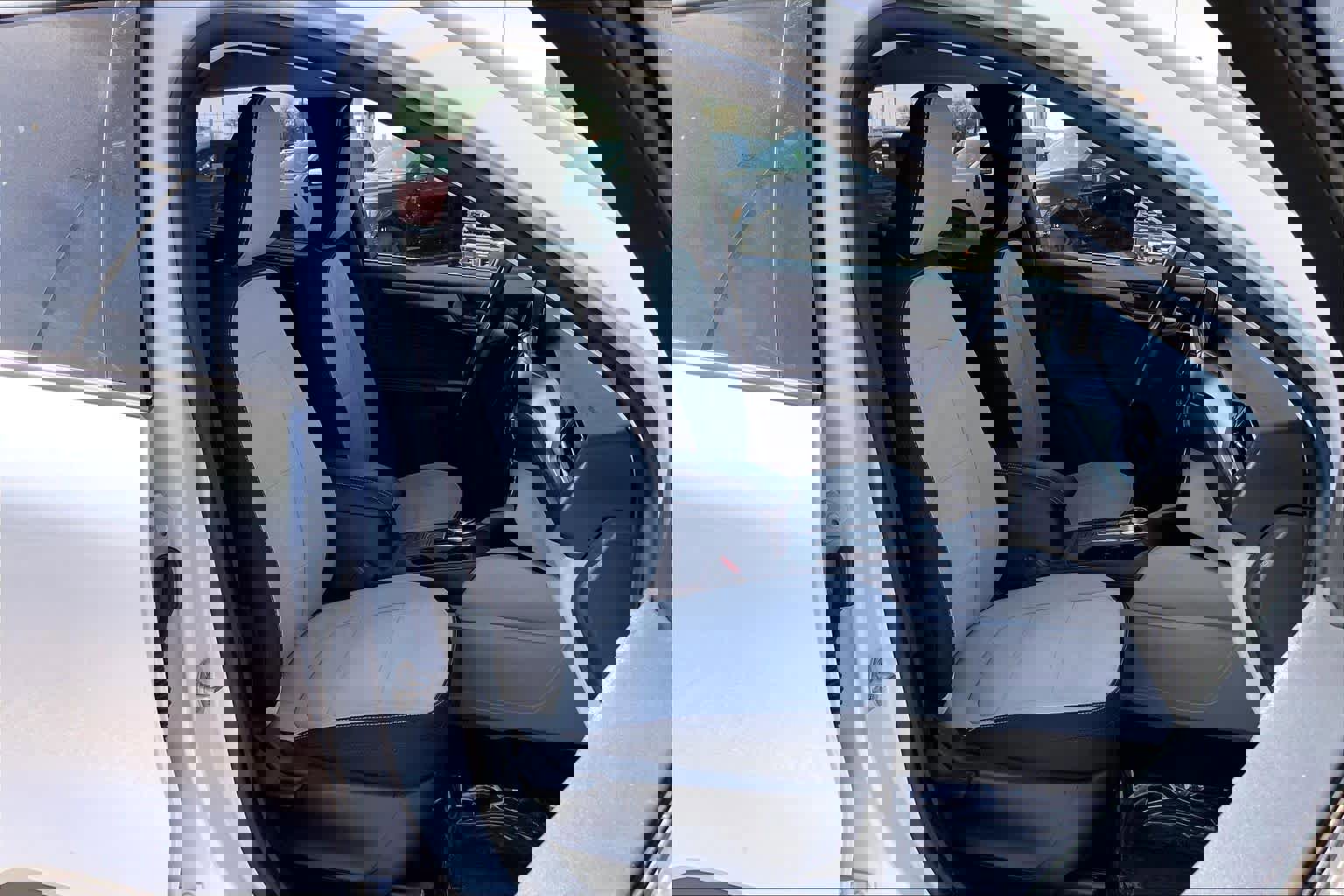 Certified 2025 Ford Escape Active FWD image 11