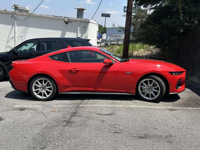 Certified 2024 Ford Mustang GT Premium RWD image 7