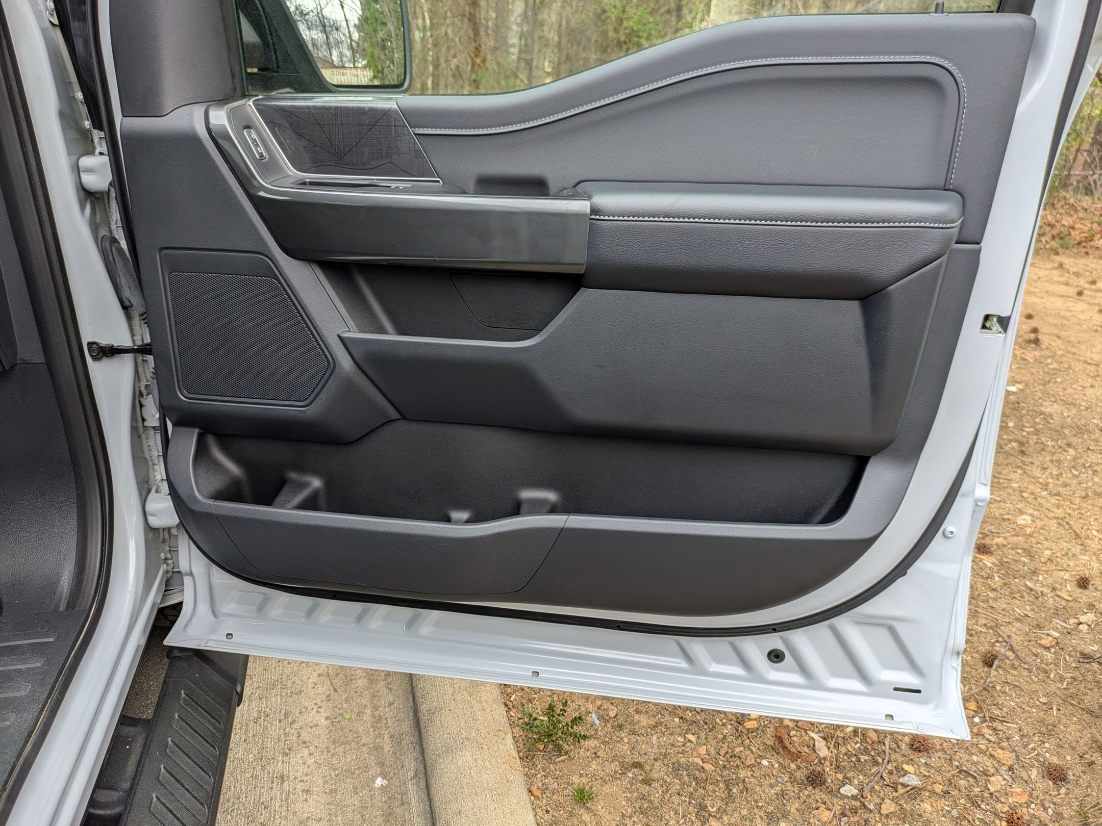 Certified 2022 Ford F150 XLT w/ Equipment Group 302A High image 34