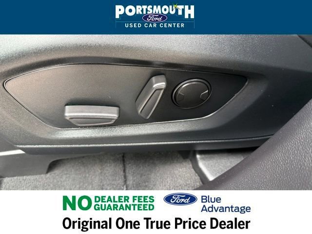 Certified 2022 Ford Explorer XLT w/ Equipment Group 202A image 31