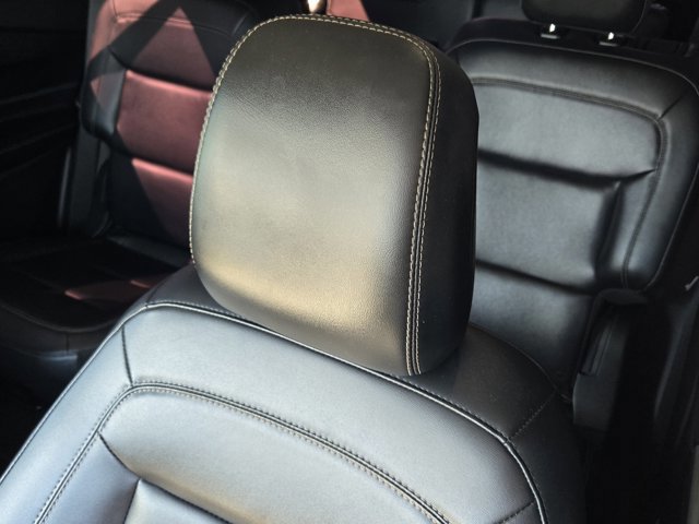 Certified 2022 Ford Explorer XLT w/ Equipment Group 202A image 23