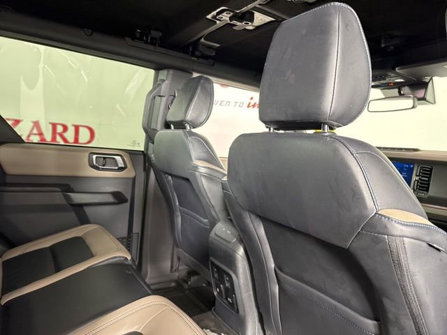 Certified 2024 Ford Bronco Wildtrak image 19