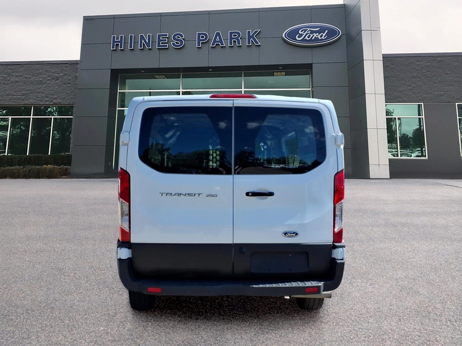 Certified 2025 Ford Transit 250 Low Roof w/ Exterior Upgrade Package RWD image 6