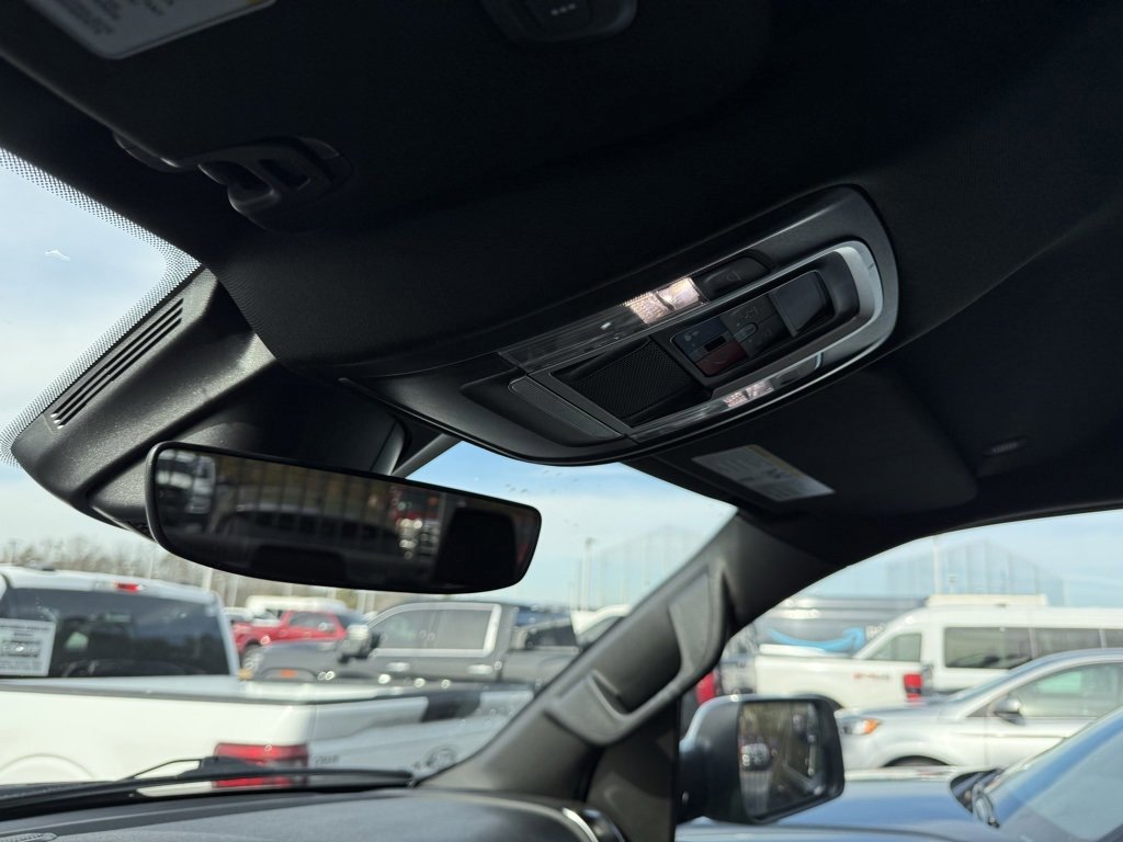 Used 2024 RAM 1500 Laramie image 21