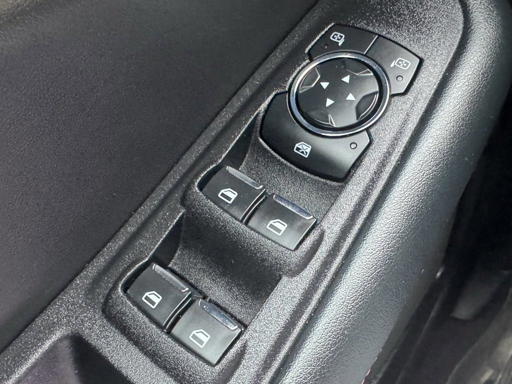 Certified 2024 Ford Edge ST-Line image 28