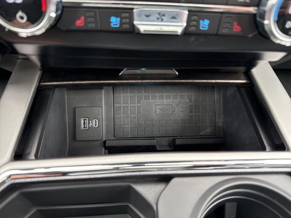 Certified 2022 Ford F350 Lariat w/ Lariat Ultimate Package image 31