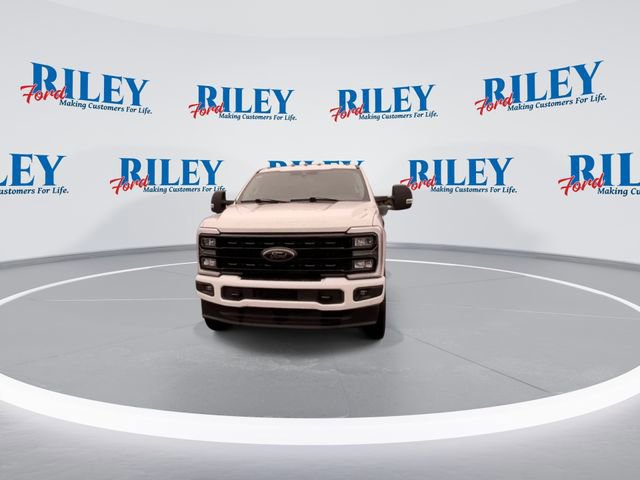 Certified 2024 Ford F350 Lariat w/ Lariat Ultimate Package AWD/4WD image 9