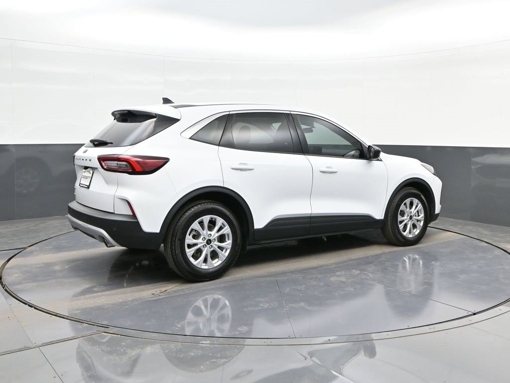 Certified 2024 Ford Escape Active w/ Tech Pack #1 image 15