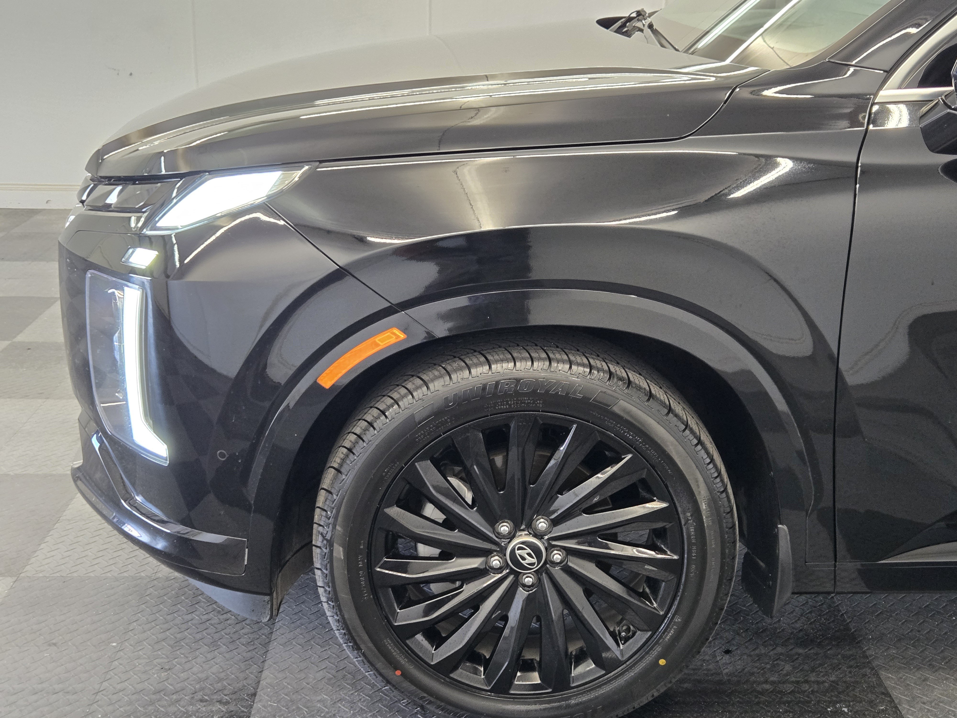 Used 2024 Hyundai Palisade Calligraphy AWD/4WD image 9