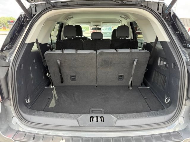 Certified 2025 Ford Explorer Active AWD/4WD image 30