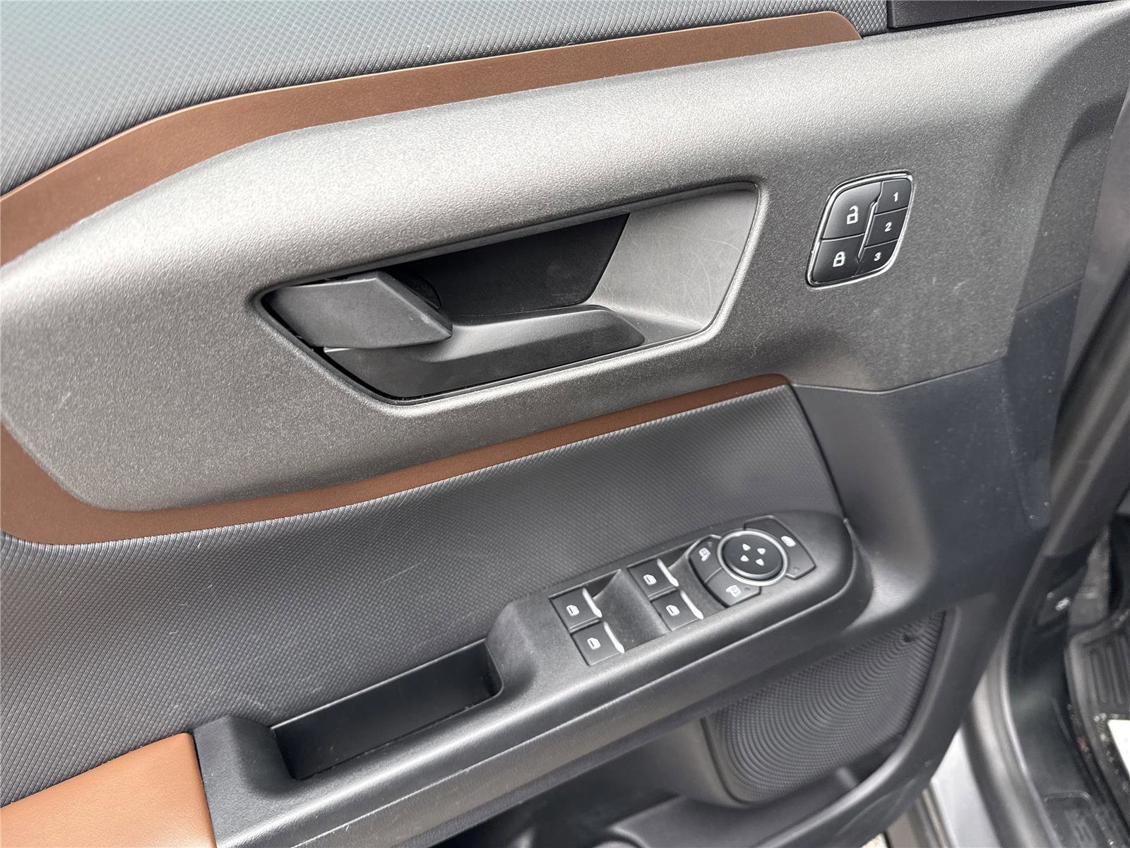 Certified 2025 Ford Bronco Sport Outer Banks image 24