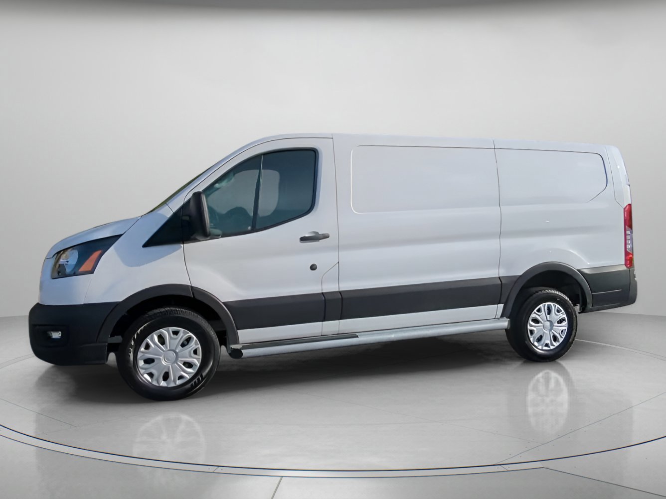 Certified 2024 Ford Transit 250 Low Roof w/ Exterior Upgrade Package image 7